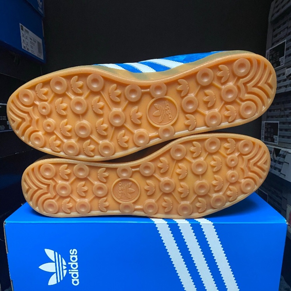 Adidas Gazelle Indoor “Blue Bird Gum” (2022 release) HO6260 12.5M DS NWT - Picture 9 of 9